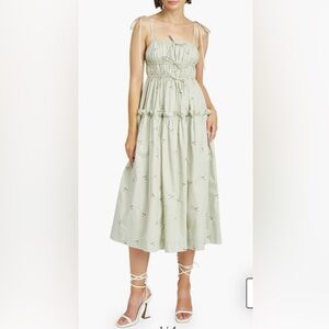 En Saison Sage A-Line Midi With Floral Embroidery